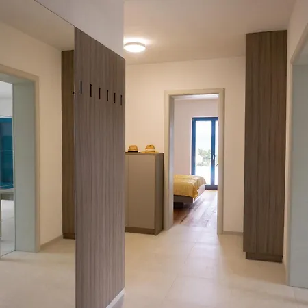 Jelsana Apartman *