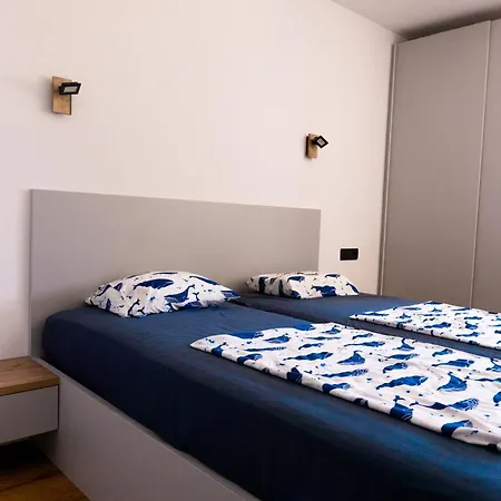 Jelsana Apartman *